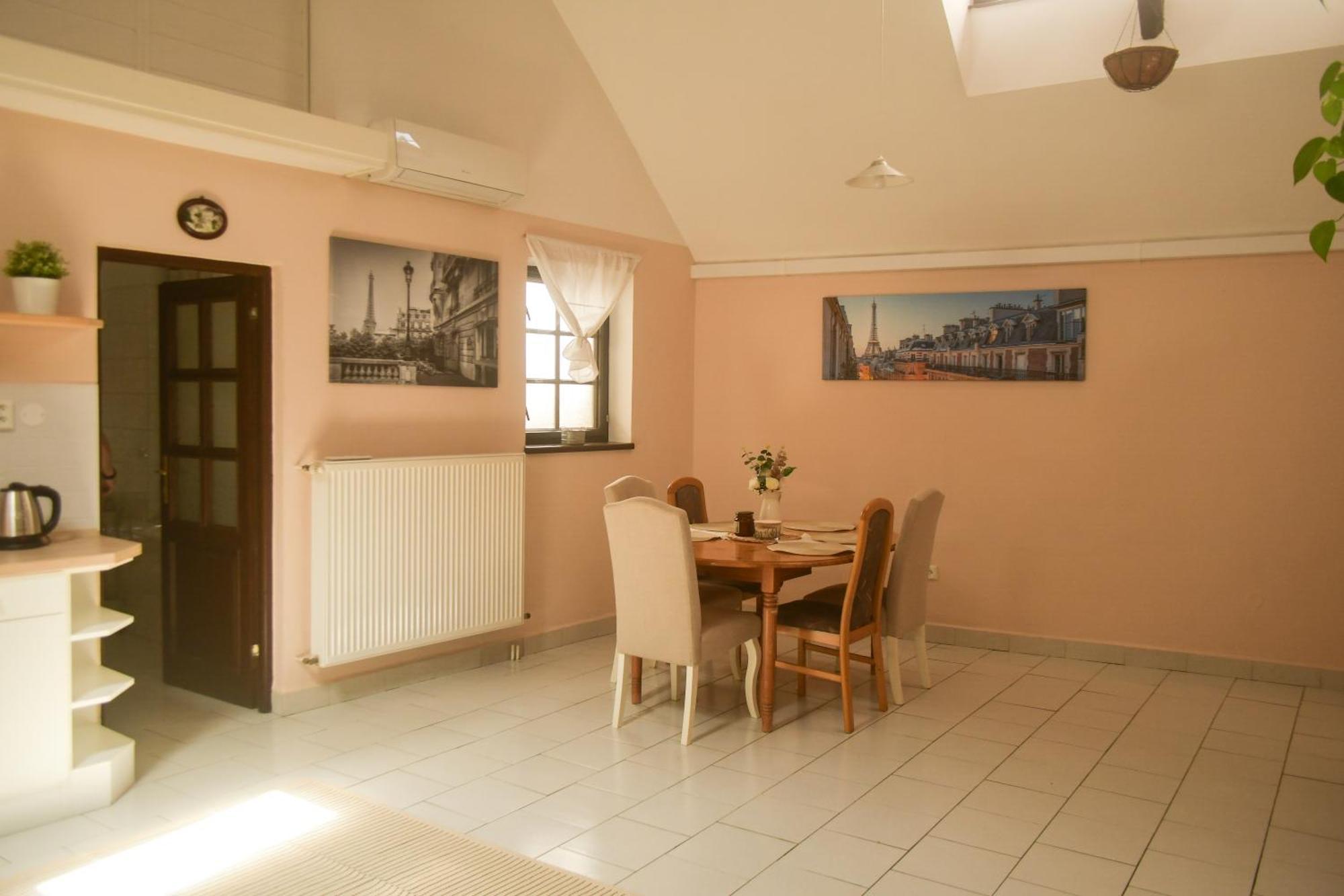 Apartman U Zamku Jindřichŭv Hradec Esterno foto